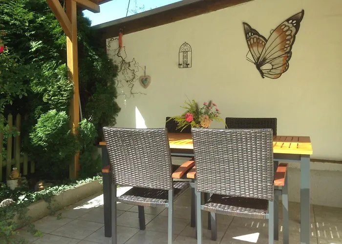 Naturlaub In Den Fewos Der Dreiherrenmuehle An Der Mosel * Zell an der Mosel